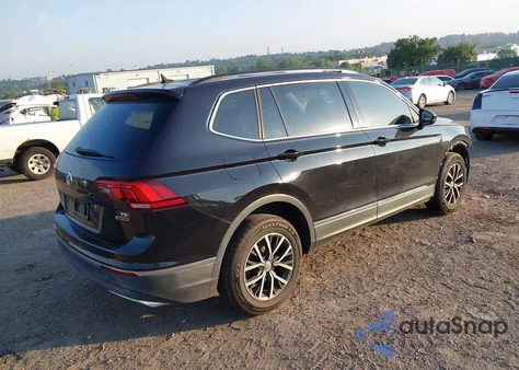 2018 Volkswagen Tiguan 2.0T Se/2.0T Sel z USA, uszkodzony, nr VIN 3VV2B7AX5JM208253